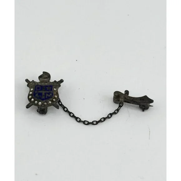 VINTAGE DEMOLAY STERLING PEARLS MASONIC YOUTH SWORD GUARD LAPEL PIN